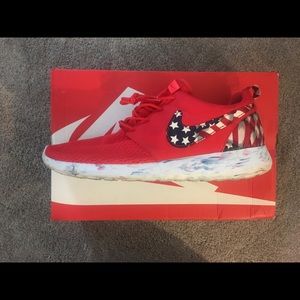 Men’s USA Roshe Runs